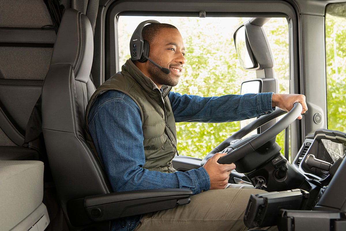 BlueParrott B650 Driving Truck 